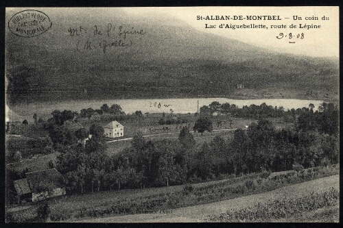St-Alban-de-Montbel. Un coin du lac d'Aiguebellette, route de Lépine