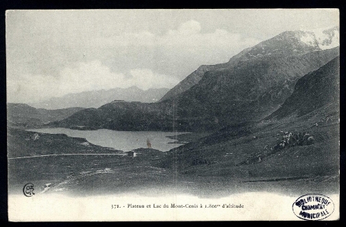 Plateau et lac du Mont-Cenis à 1.800m d'altitude