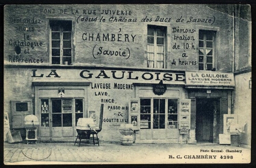 Publicité pour le magasin et les laveuses "La Gauloise"