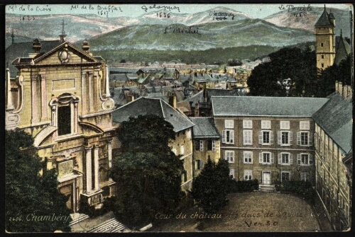 Chambéry, cour du château des ducs de Savoie